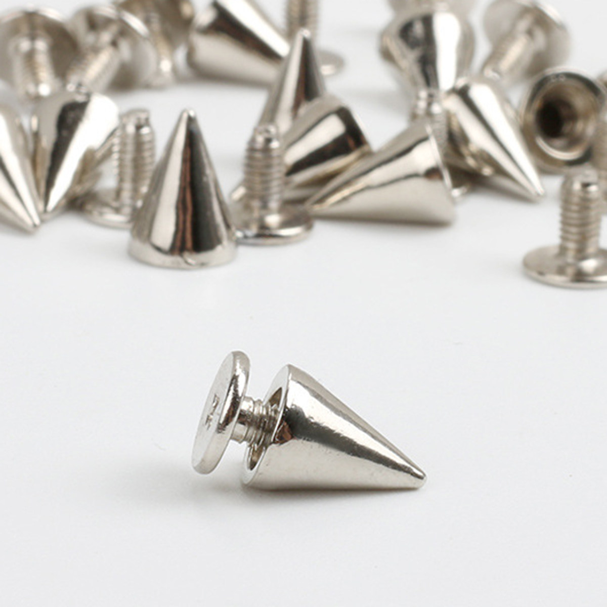 100Pcs High Quality Cone Nail  - огляд і ціна Leatherwork Art