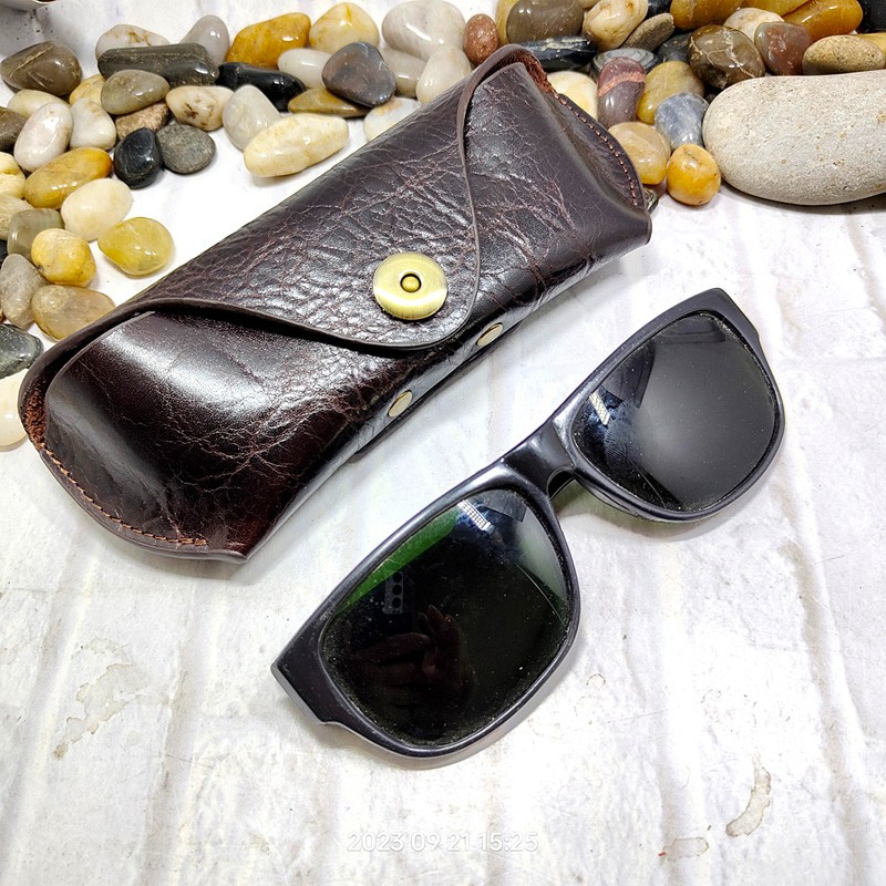 Blongk Glasses Case Waist Bag  - огляд і ціна Leatherwork Fasteners